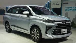 toyota avanza 5 2025 tampak samping