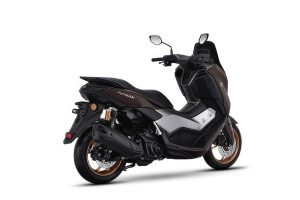 Yamaha NMAX Turbo 2025 tampak depan